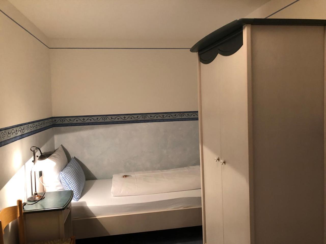 Brauereigasthof Und Hotel Maierbraeu Altomunster Room photo